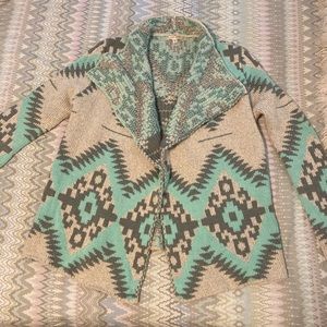 Vici Cardigan Sz M/L like new excellent condition!